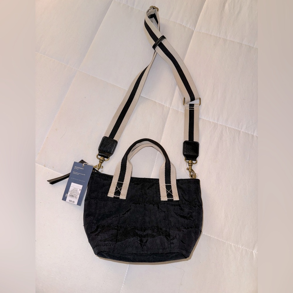 NWT Universal Thread Black Puffer Mini Bag Crossbody Bag
